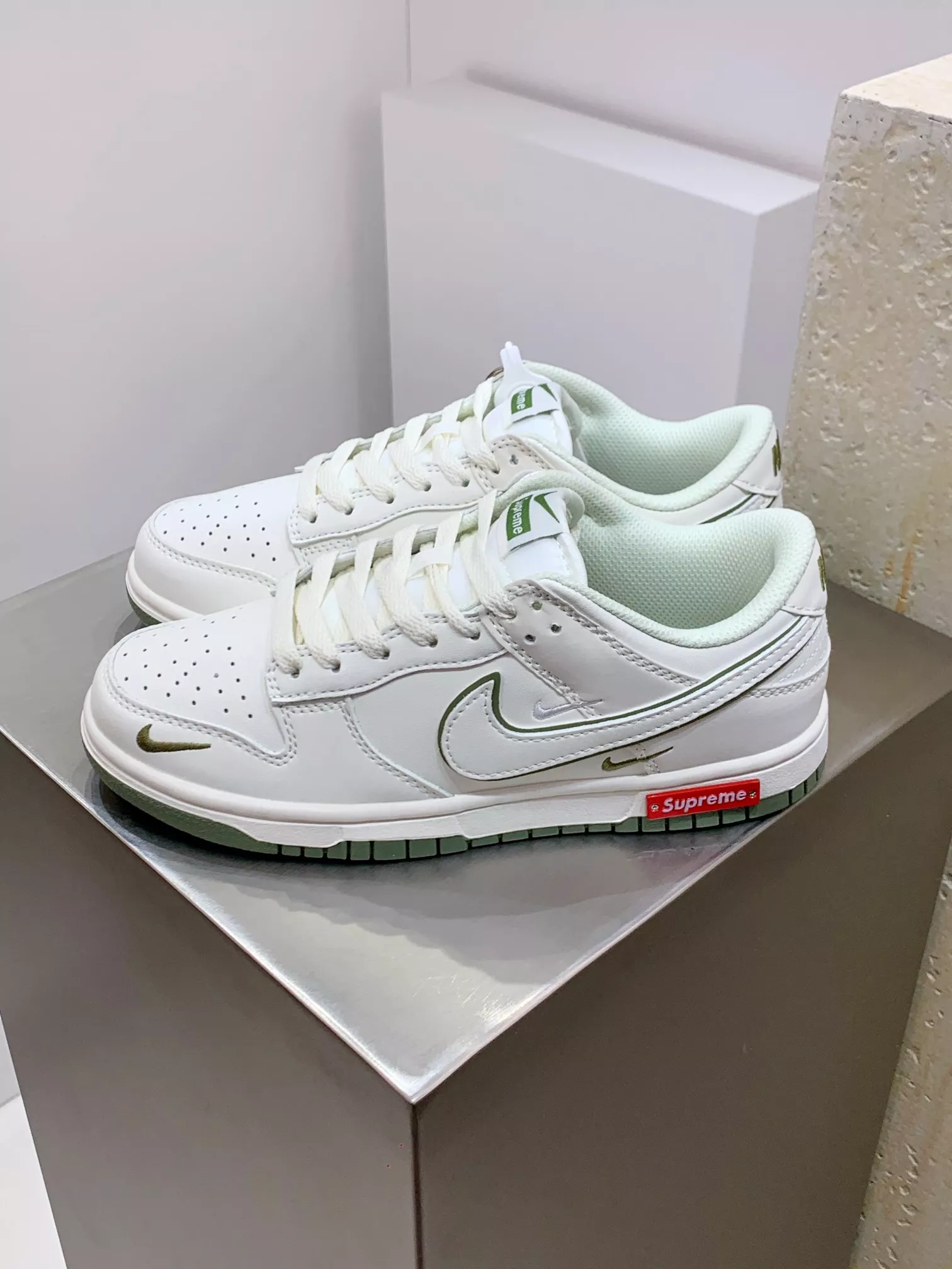 nike sb dunk-low pour femme s_1275041